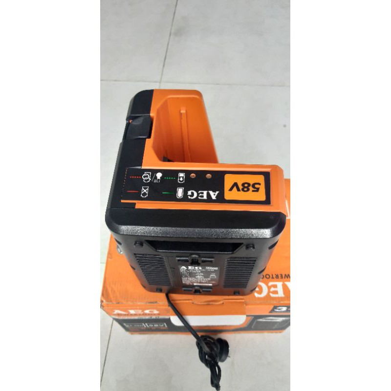 sạc aeg 58v