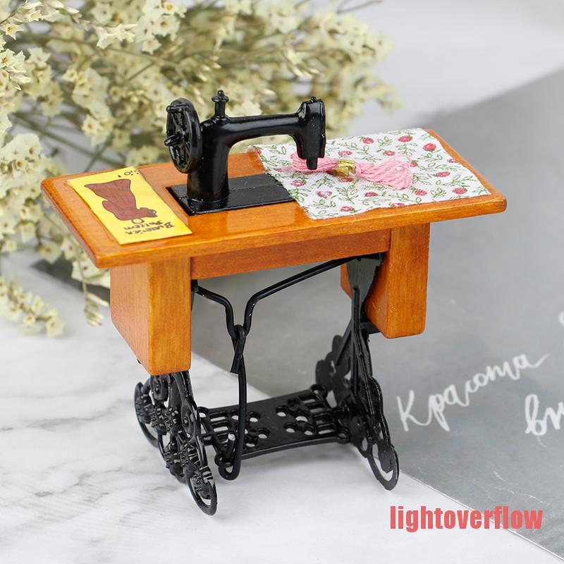 Máy may mini tỉ lệ 1: 12 trang trí nhà búp bê độc đáo