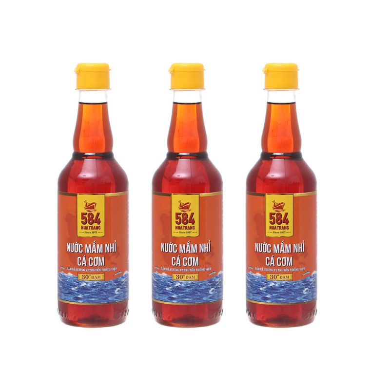 Thùng 6 chai nước mắm nhỉ 584 Nha Trang 30 độ đạm date mới