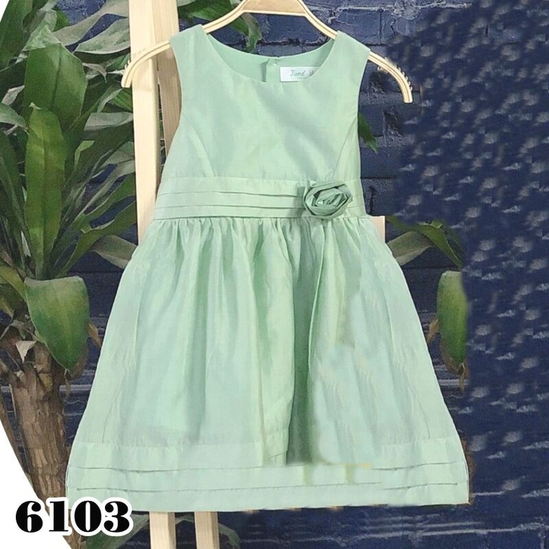 ĐẦM BÉ GÁI THẮT NƠ NHIỀU MÀU CHO BÉ TỪ 9-33KG