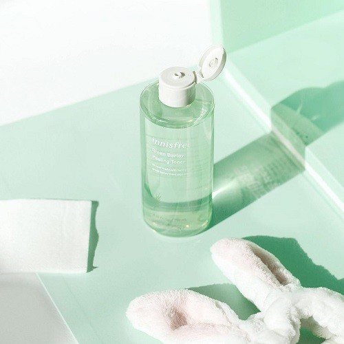 Nước Cân Bằng Loại Bỏ Tế Bào Chết Innisfree Green Barley Peeling Toner 250ml