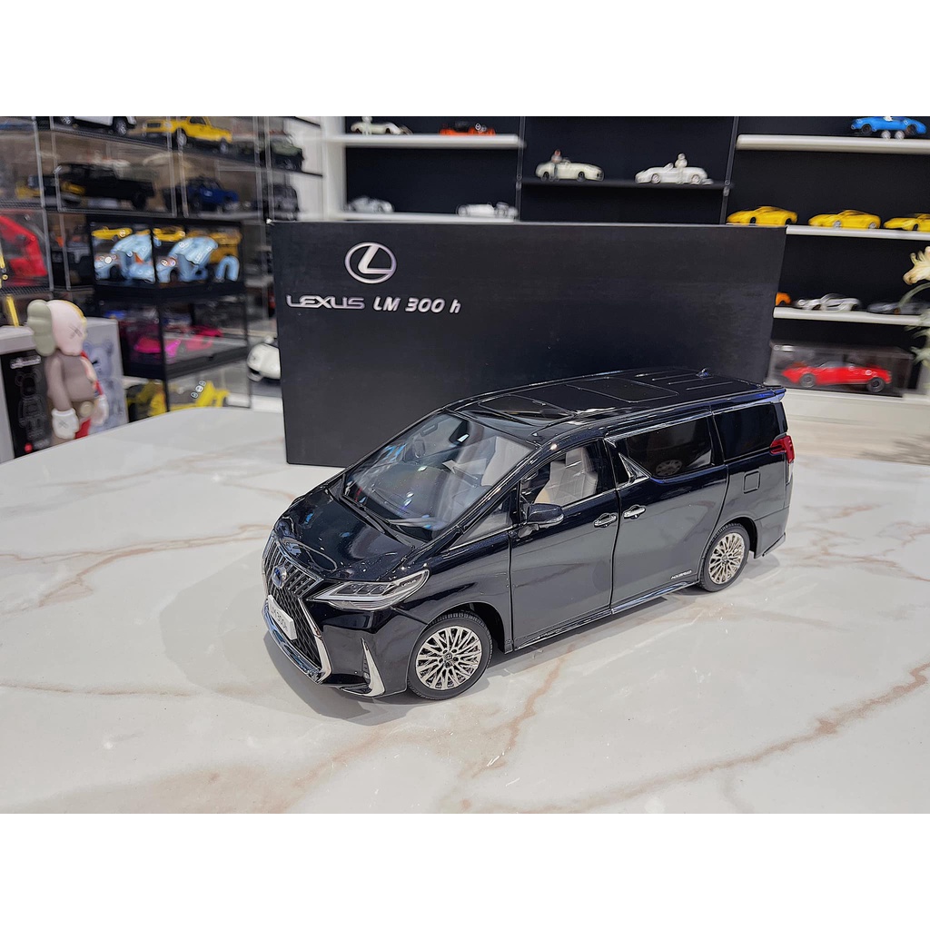 Xe mô hình Lexus LM300h,tỷ lê 1/18 Kengfai