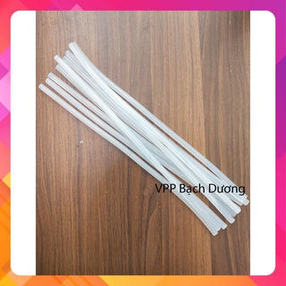 10 cây Keo nến - Keo silicon