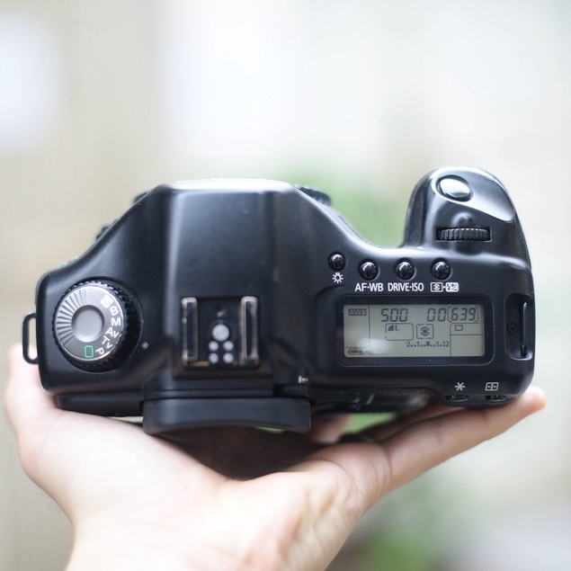 Bộ máy ảnh Canon EOS 5D Classic kèm ống kính Canon EF 28-80mm USM, máy ảnh Fullframe giá rẻ, chất ảnh hoài cổ