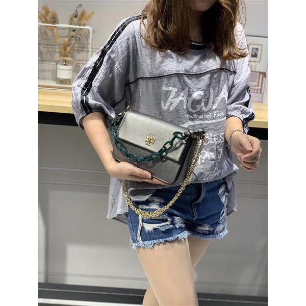 TÚI ĐEO CHÉO NỮ TORY BURCH ĐEO VAI