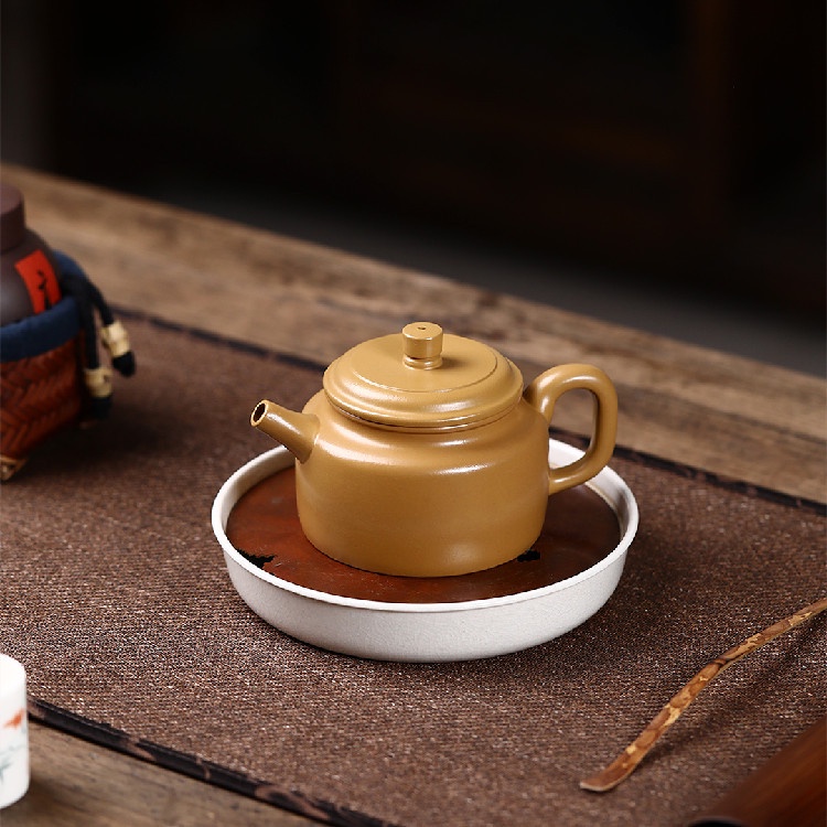 Ấm Tử Sa Nghi Hưng Đức Chung 250 ml (Hoàng Kim Chu Nê)