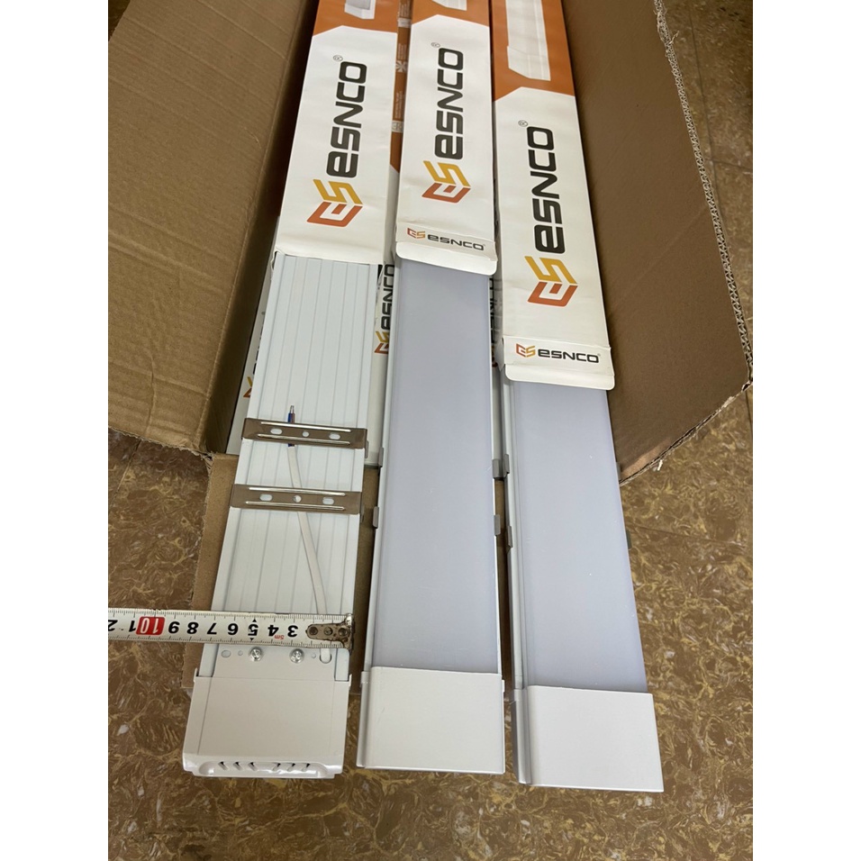 Đèn Tuýp bán nguyệt 1m2 100W 3 Hàng LED ESNCO