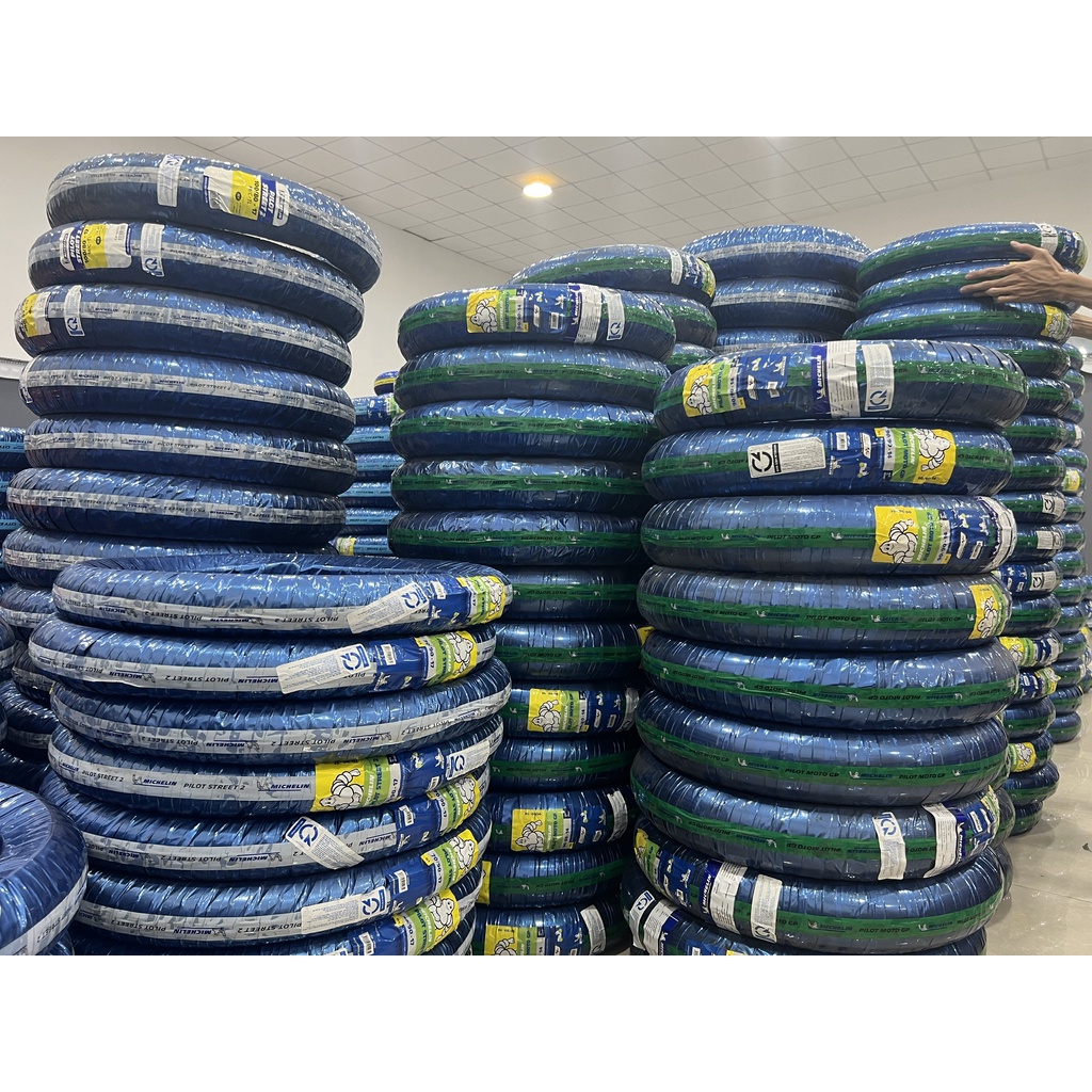 Vỏ Michelin Pilot Moto GP 70/90-17 hoặc 80/90-17