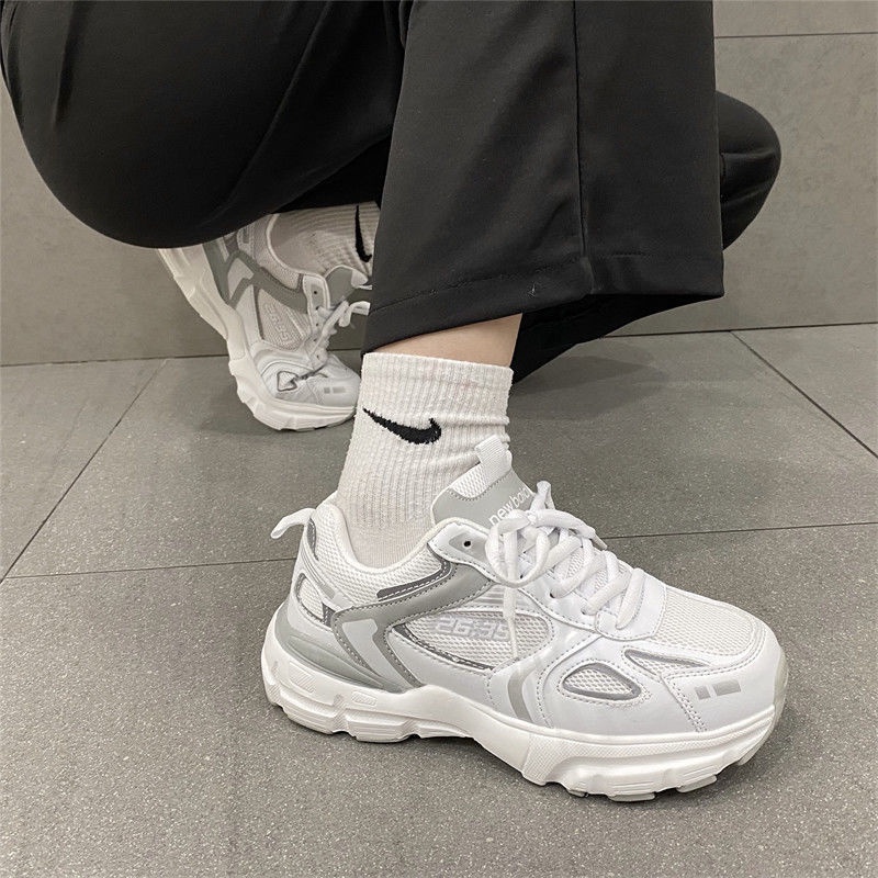 Giày Thể Thao Phối Lưới Thoáng Khí Phong Cách retro