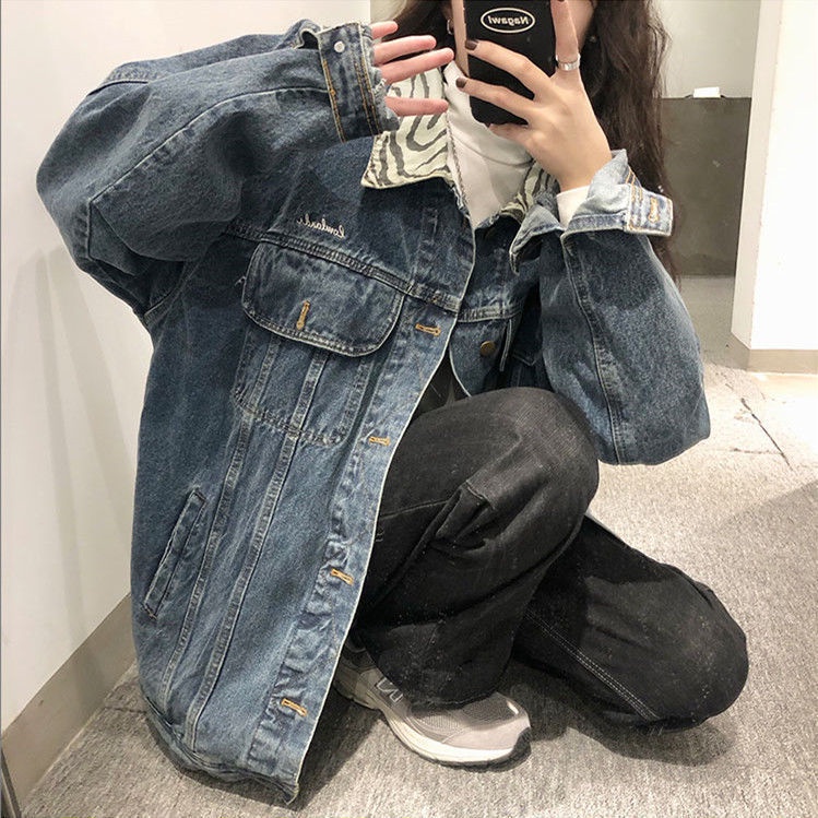 Áo Khoác Denim Dáng Rộng Họa Tiết Da Báo Phong Cách Retro Hong Kong Cho Nữ