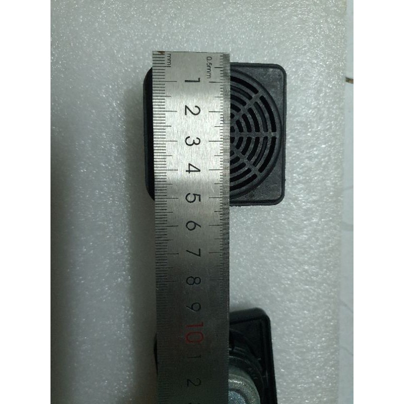 Loa toàn dải 5 cm từ neo