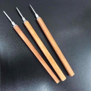Cây lấy khóe móng cán gỗ