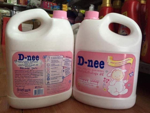 NƯỚC XẢ VẢI D NEE 3000ML THÁI LAN