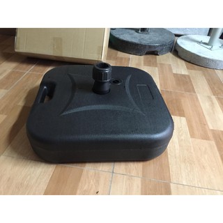 CHÂN ĐẾ NƯỚC CHÂN ĐỀ STANDEE