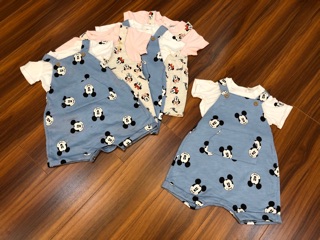 Yếm Mickey H&M sz sơ sinh