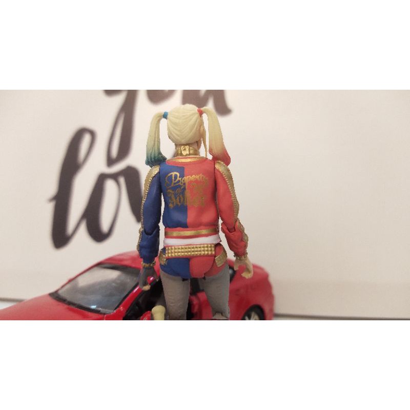 Mô hình nhân vật Harley Quinn  hàng chính hãng Funko cao 3 3/4 in