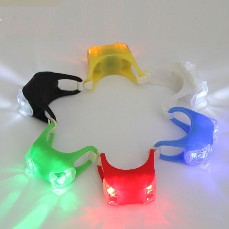 Bộ 2 Đèn Silicone Gắn Xe Đẩy Em Bé Chống Thấm Nước