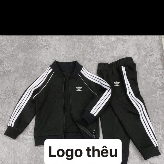 Bộ adidass