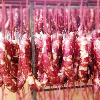 Lạp xưởng(Lạp sườn) gác bếp điện biên