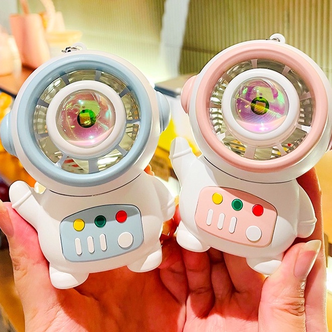 Hoạt Hình Quạt mini Cầm Tay Hình Phi Hành Gia Có Đèn Sạc usb