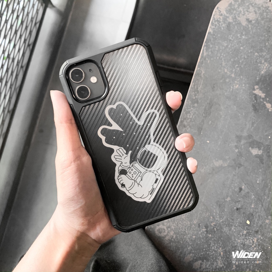 Ốp lưng chống sốc Wiiden - Alpha 2.1 lưng Carbon cho iPhone