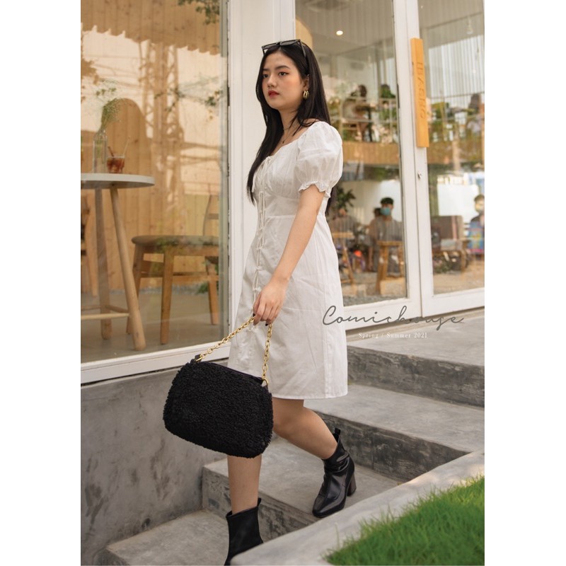 Đầm trắng đan dây comic