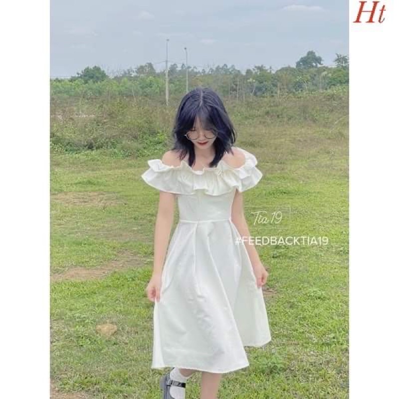 Váy trắng trễ vai bèo công chúa H2V758