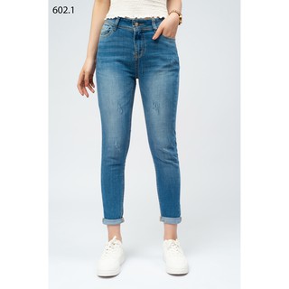 Quần JEAN Nữ Trơn Lỡ Lưng Cao Dáng Ôm trẻ trung năng động 90 cm mài xước mã 602.1 chất jeans mền mịn, không phai màu.