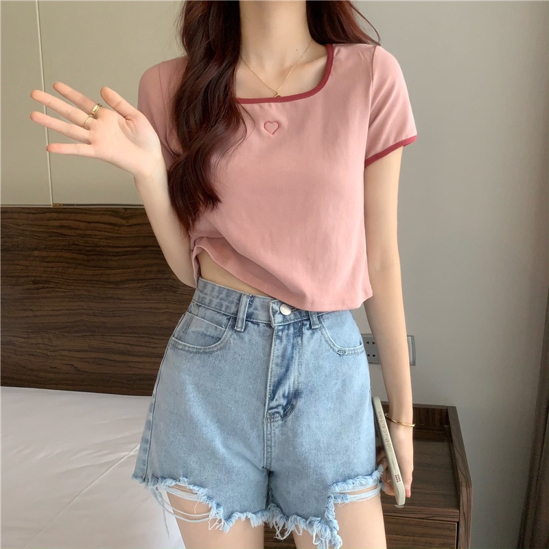 【WANG JIAO ZHAN】 Áo croptop thun ngắn tay họa tiết thêu hình trái tim thời trang Hàn Quốc【6753】