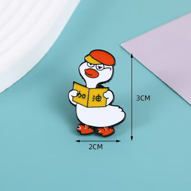 Huy Hiệu Cài Áo Hình Vịt Con Dễ Thương