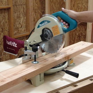 Máy Cắt Góc Makita Ls1030