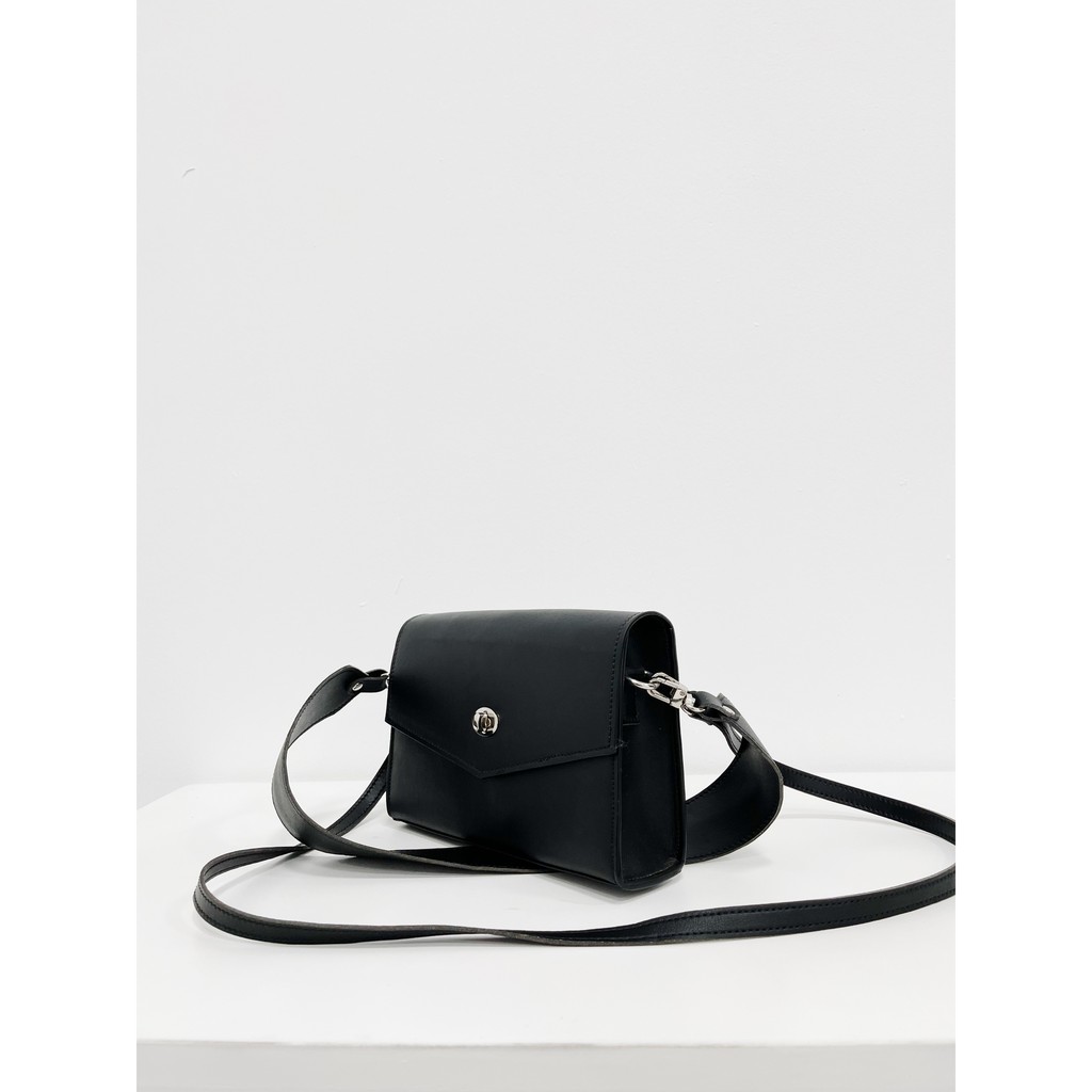 Modesty - Túi 2 kiểu dây Row Bag