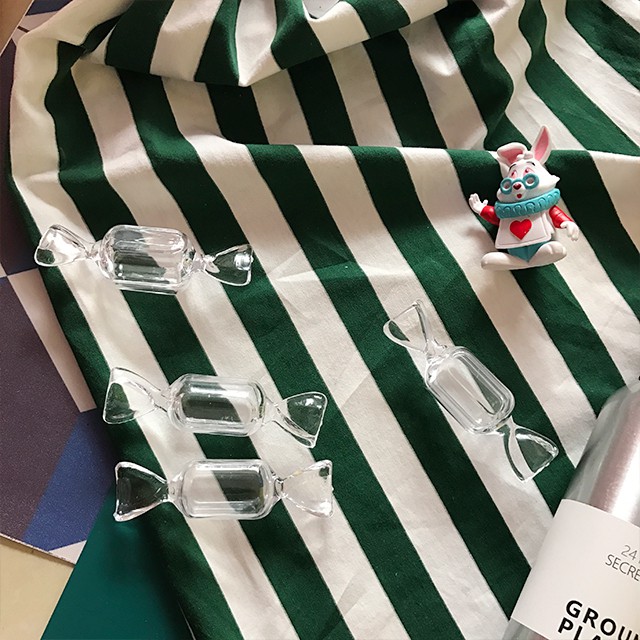 Hộp đựng trang sức thiết kế hình viên kẹo nhỏ xinh tiện dụng