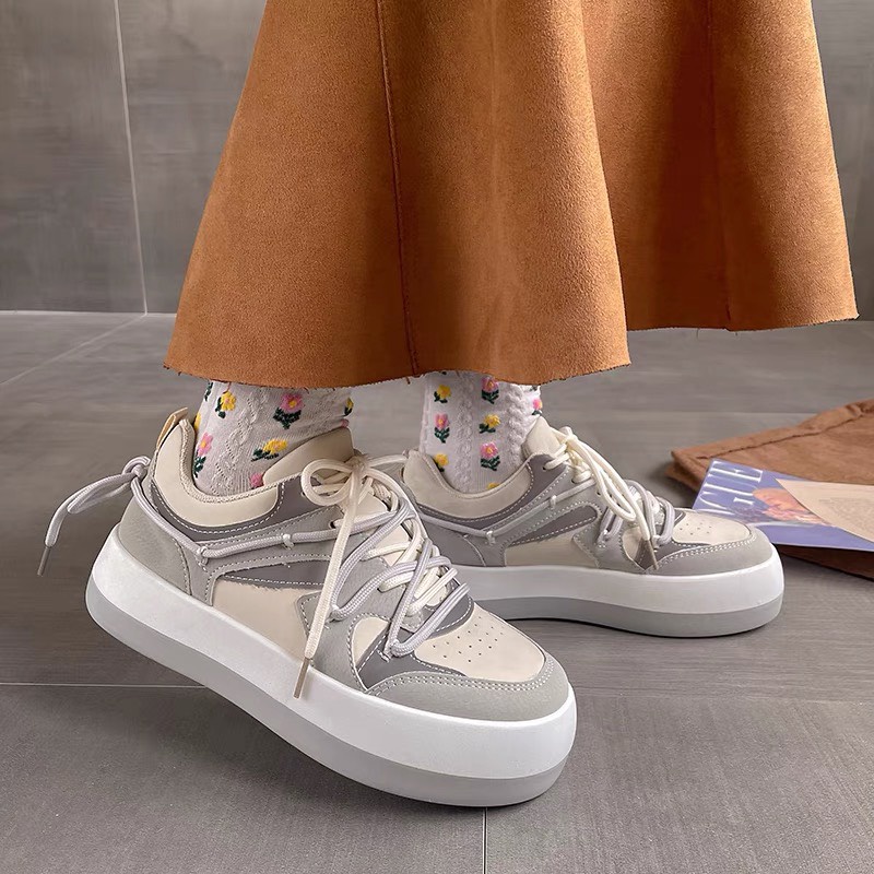 Giày nữ thể thao siêu xinh IU