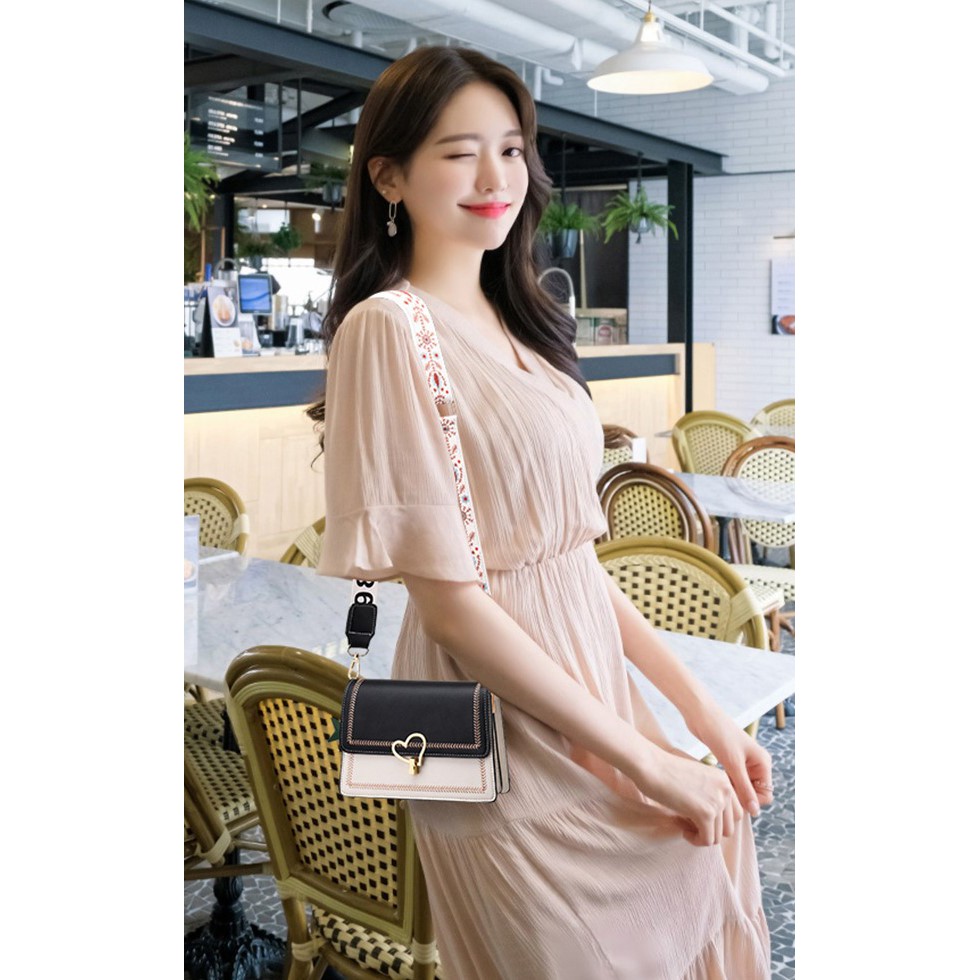 Túi đeo chéo - Túi xách thời trang - móc khóa tim