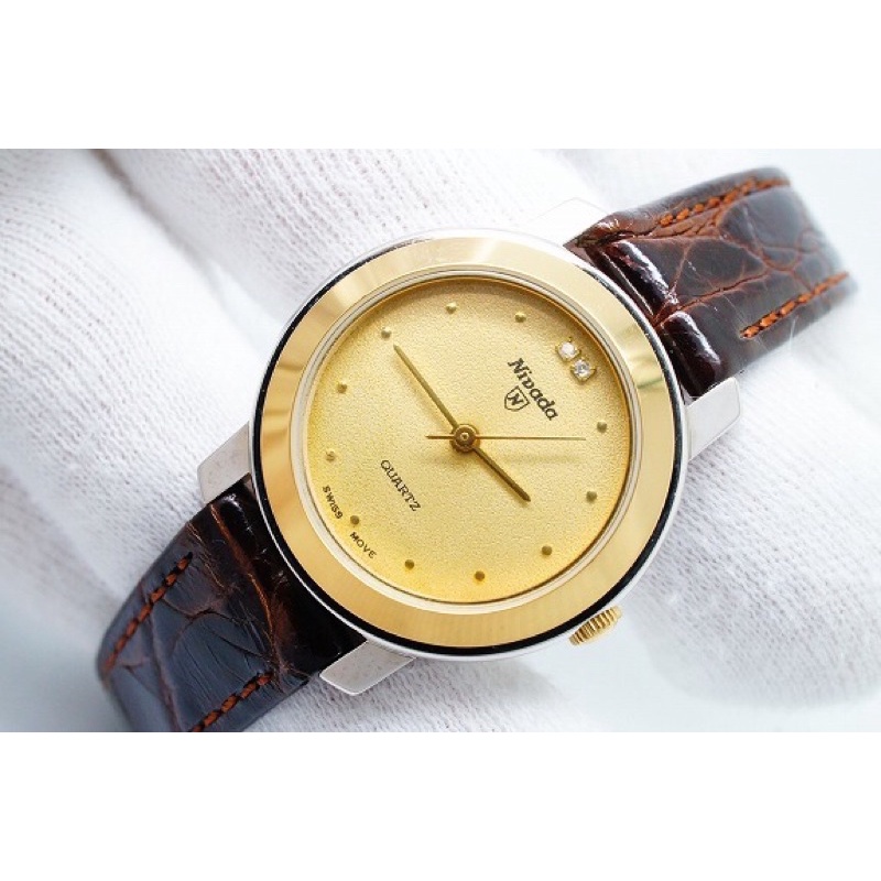 Đồng hồ nữ Nivada