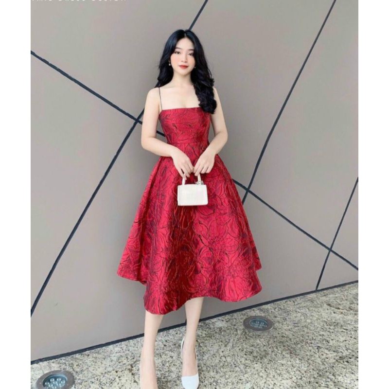 Đầm gấm hai dây