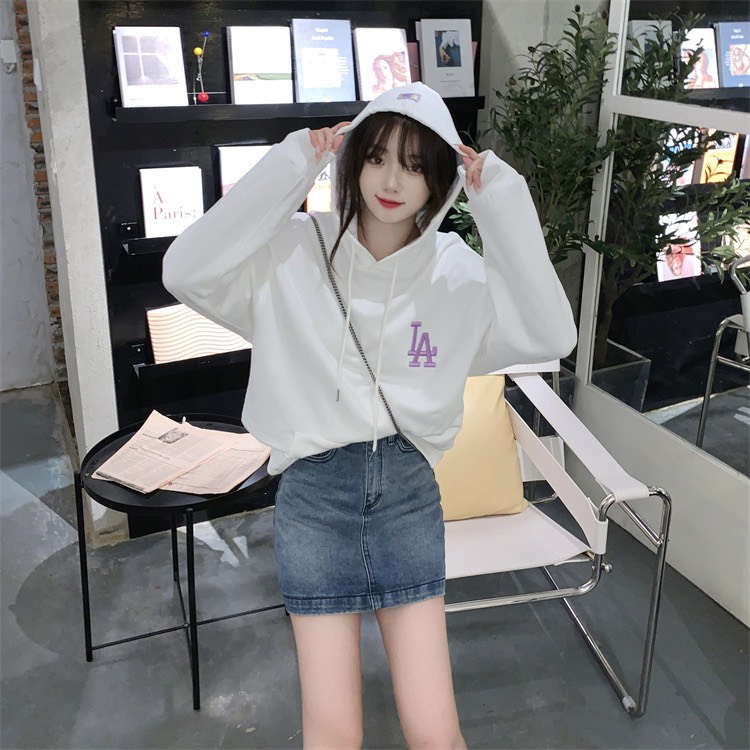 Áo nỉ MLB unisex dài tay nữ cao cấp in cao su nổi,form rộng,áo phông nỉ sweater có mũ màu trắng,xanh | BigBuy360 - bigbuy360.vn