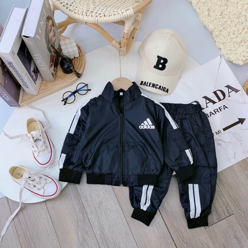 Bộ quần áo , bộ gió thể thao adidas khoẻ khoắn vừa ấm áp vừa thời trang cho bé trai bé gái từ 9-20kg