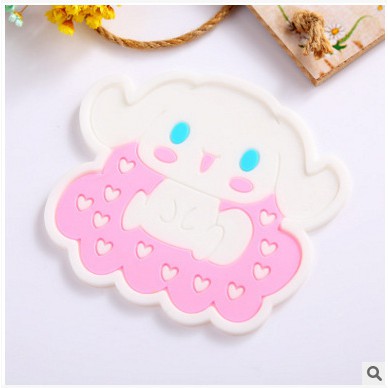 Tấm lót ly bằng PVC mềm chống trượt chịu nhiệt hình chú chó Cinnamoroll