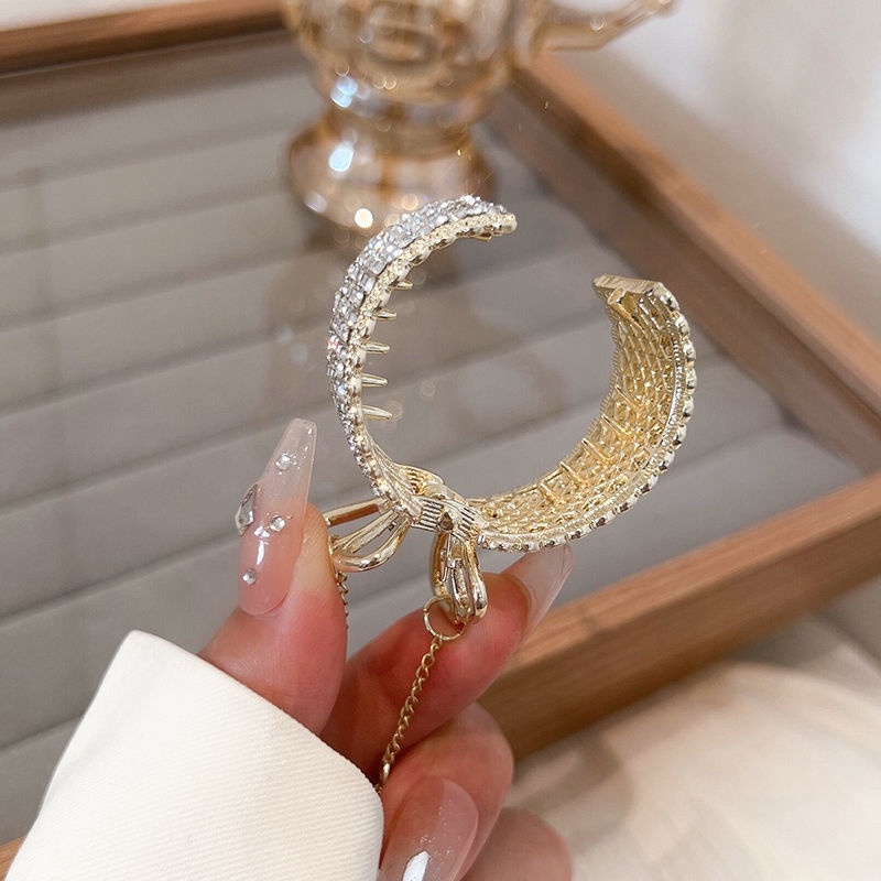 Kẹp Tóc Tua Rua Màu Vàng Đen Thời Trang Cho Nữ