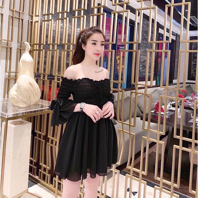 Đầm tiểu thư kiểu bẹt vai trễ vai nhún tay xòe cực xinh