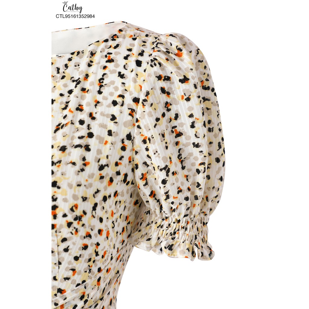 Đầm đuôi cá hoạ tiết Cathy Clans thắt nơ eo họa tiết li ti kem | BigBuy360 - bigbuy360.vn