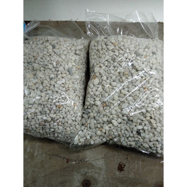 sỏi trang trí bể cá -1kg