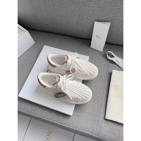 GIÀY CHRISTAN DI.Or TRẮNG NÂU ID SNEAKER LAI AU