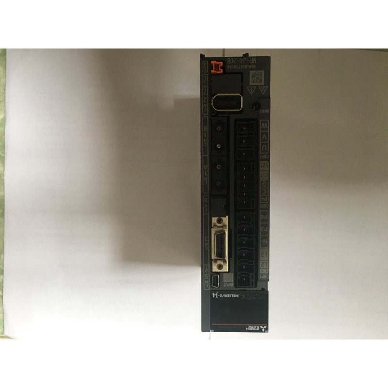 Bộ điều khiển Servo MR-J4-20B 200W