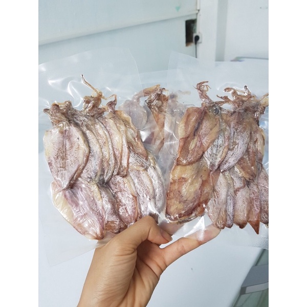 [Mã 77FMCGSALE1 giảm 10% đơn 250K] 1 túi Mực khô mini hàng CÂU ngọt 100gr từ 16 - 20 con | BigBuy360 - bigbuy360.vn