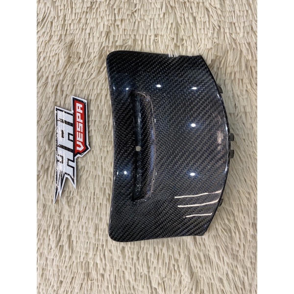 Nắp đầu bò Carbon Vespa Sprint