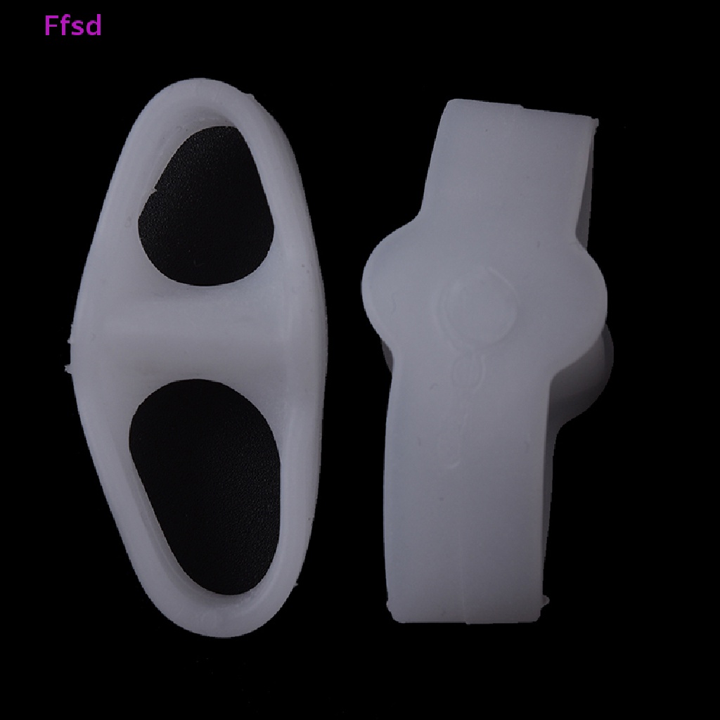 {Ffsd} Set 2 Dụng Cụ Tách Ngón Chân Giảm Đau Chỉnh Sửa Ngón Chân Cái Bằng Silicone Gel Bán Chạy