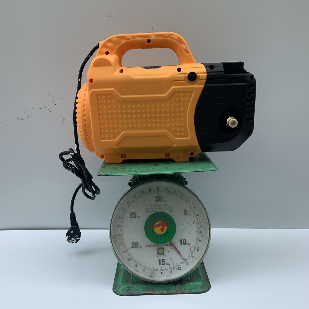 Máy Rửa Xe Chỉnh Áp BOSS Công Suất 3000W Thế Hệ Mới - Tăng kèm cút nối nhanh và nối dài